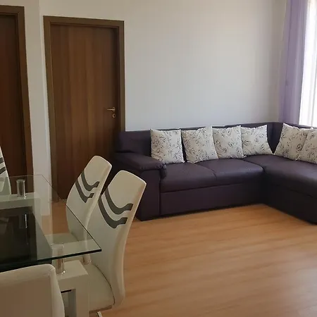 Apartment Sunny Day 6 *
